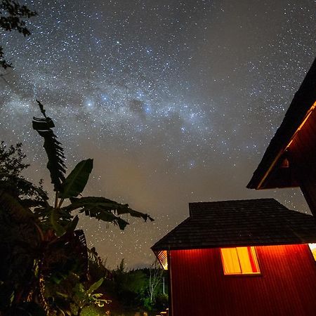 La Perruche Rouge Guest House Tamatoa 외부 사진